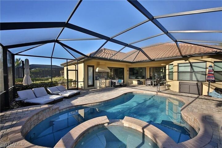 Property Photo: 9461 Italia Way FL 34113