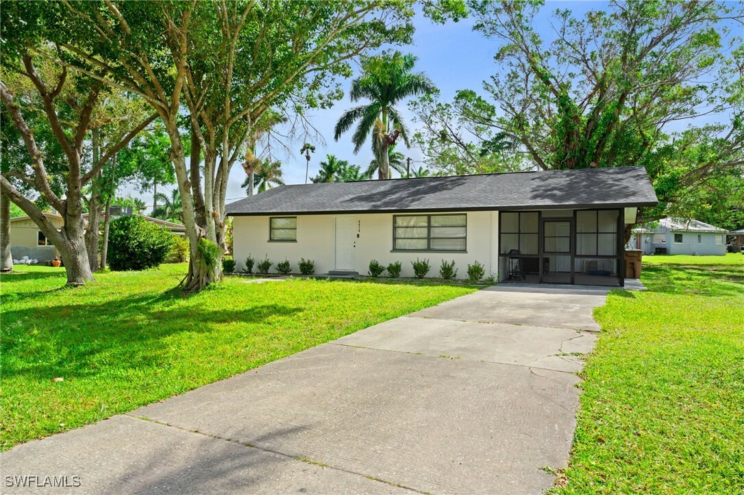 Property Photo:  4414 Birmingham Street  FL 33905 