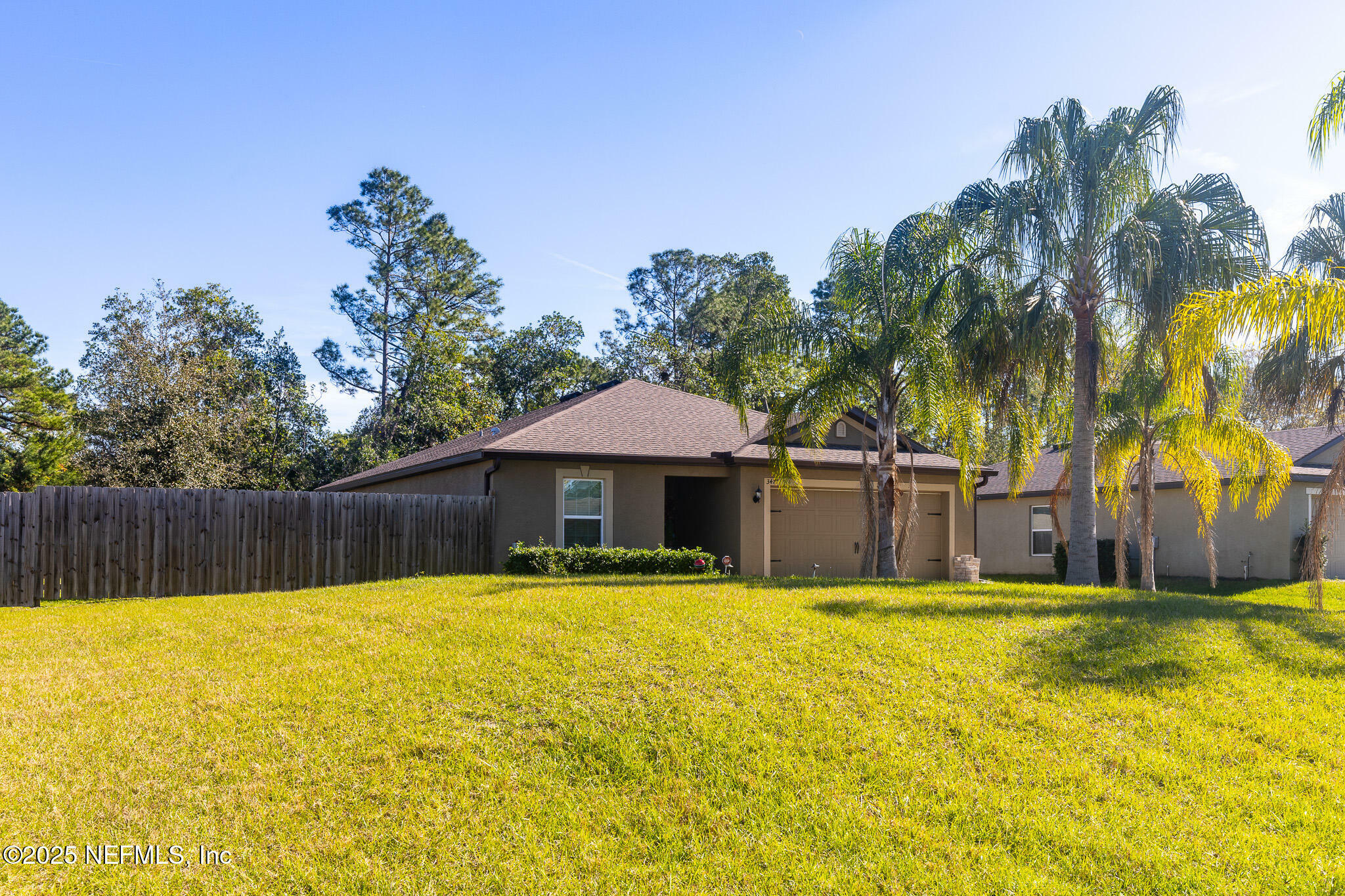 Property Photo:  3477 Coachman Drive  FL 32738 