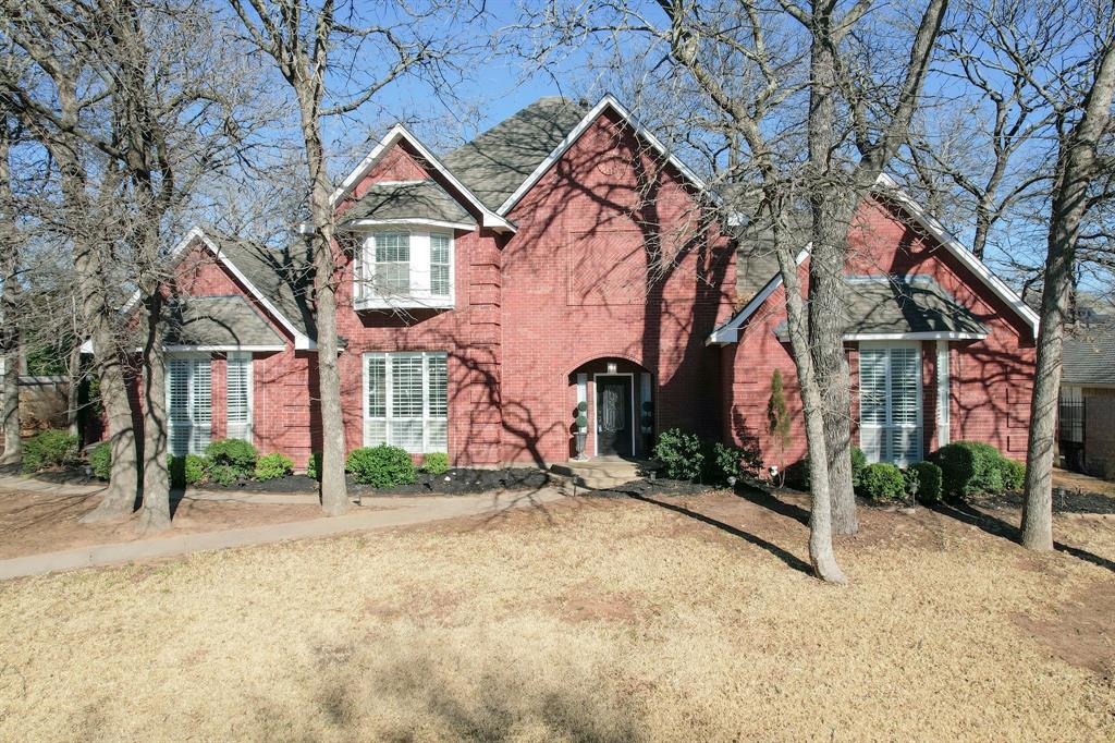 Property Photo: 8312 Thorncrest Court TX 76182