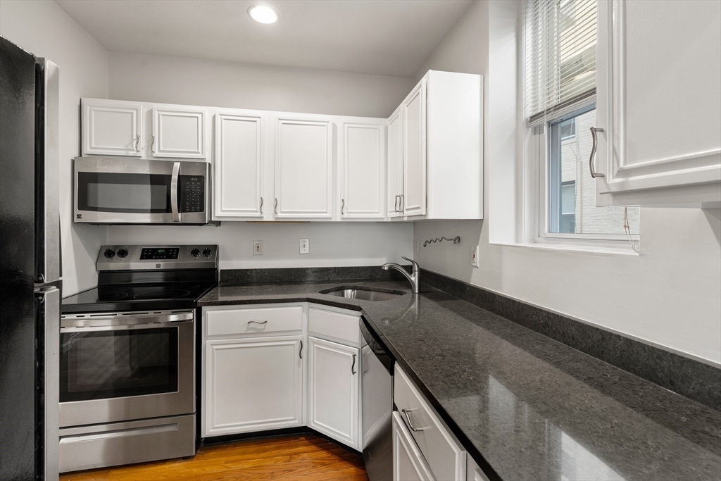 Property Photo:  1423 Commonwealth Ave 202  MA 02135 