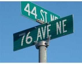 Property Photo: 4440 76 Avenue NE AB T3J 4G5