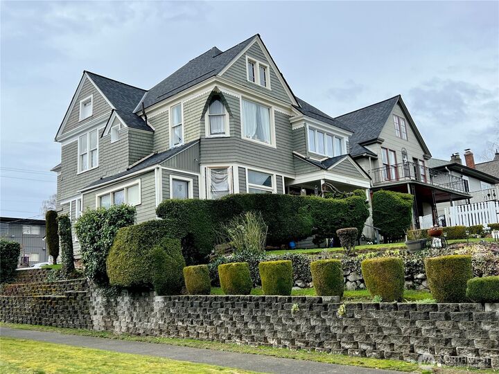 Property Photo:  302 N J Street  WA 98403 
