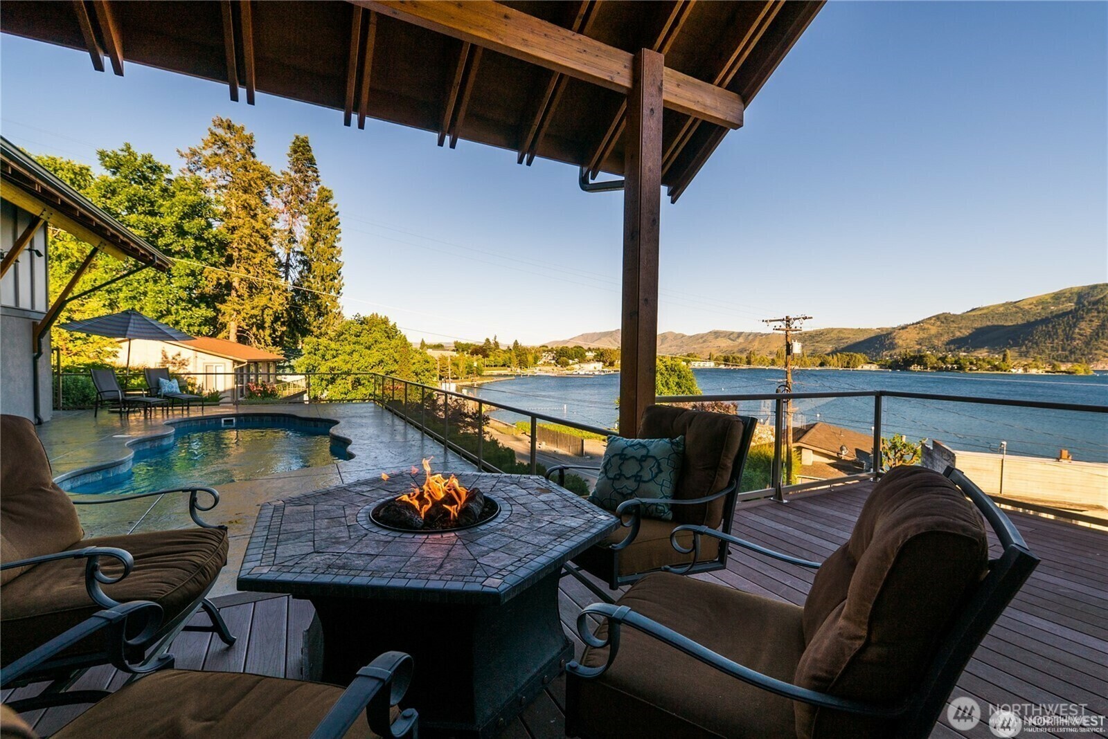 Property Photo: 408 Manson Boulevard WA 98831