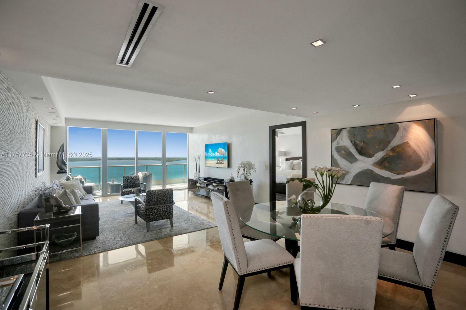 Property Photo:  1331 Brickell Bay Dr 1905  FL 33131 