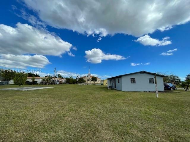 Property Photo:  11440 Lincoln Blvd  FL 33176 