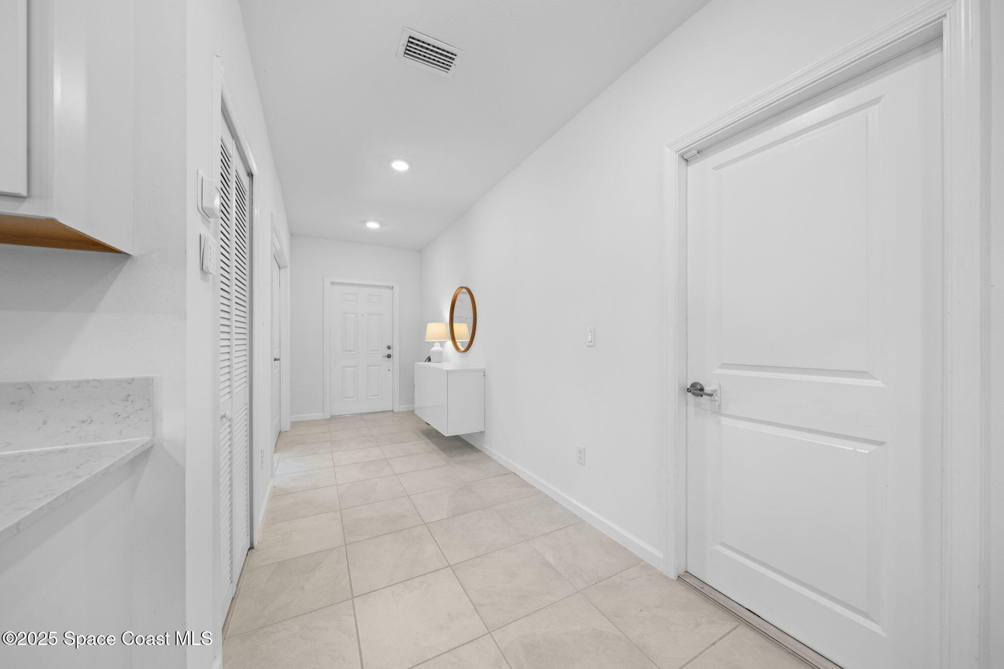 Property Photo: 1865 Diablo Circle SW FL 32908