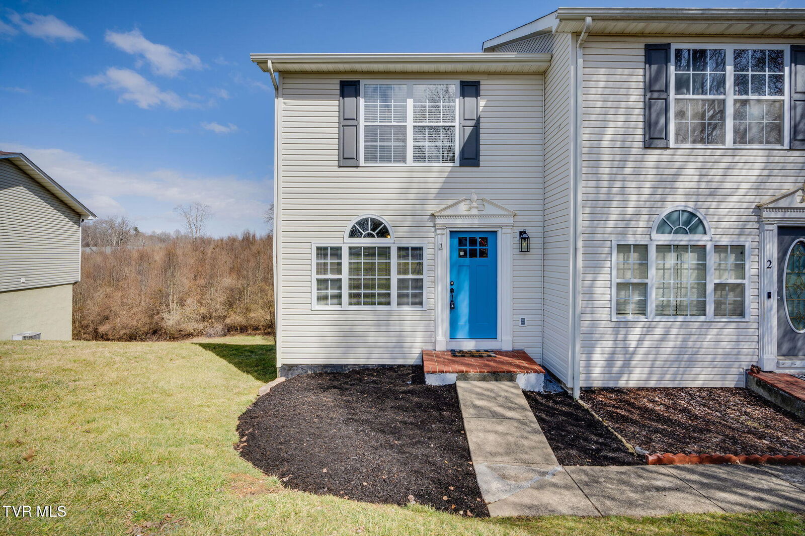 Property Photo: 201 Hunter Hills Circle 1 TN 37620