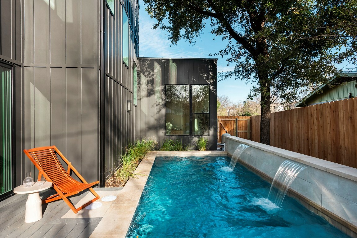 Property Photo: 3014 Fontana Drive TX 78704