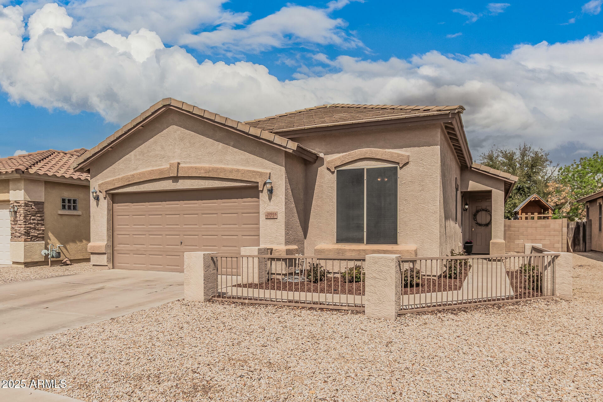 20916 E Desert Hills Boulevard  Queen Creek AZ 85142 photo
