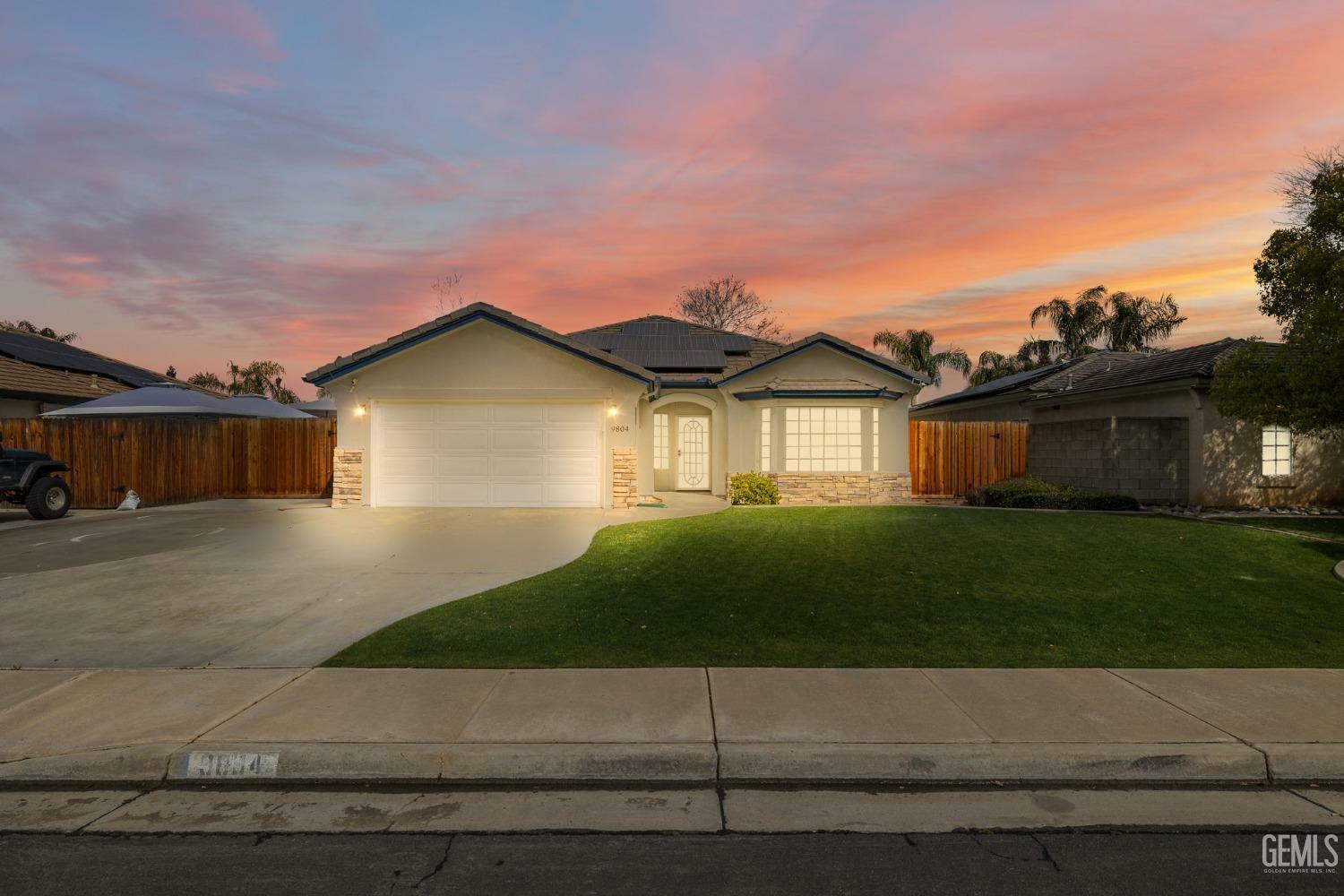 9804 Valerio Court  Bakersfield CA 93312 photo