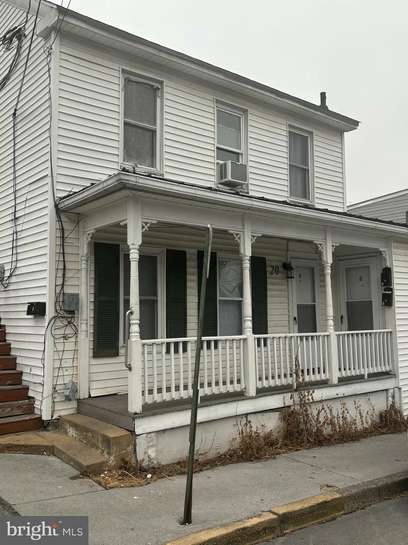 20 E Pall Mall Street  Winchester VA 22601 photo