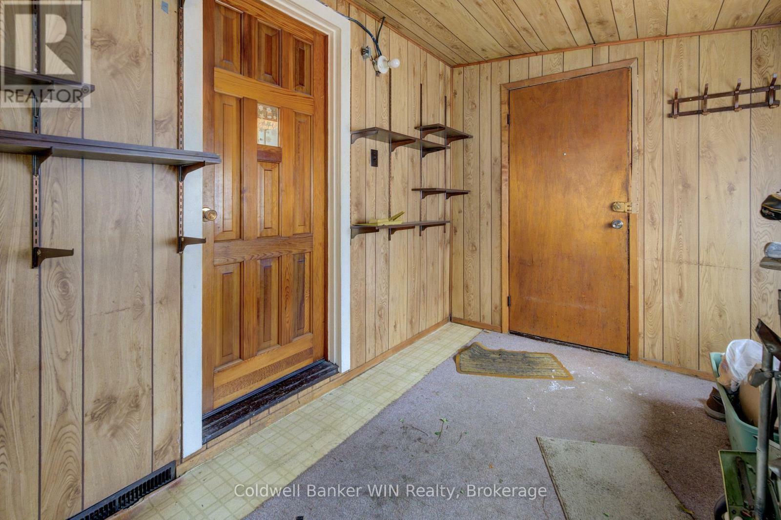 Property Photo: 330 Sligo Road West ON N0G 2L1