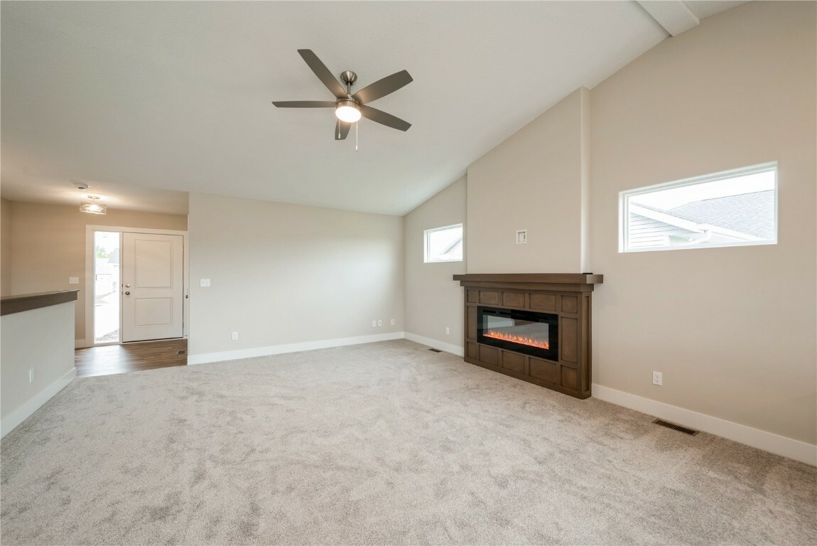 Property Photo: 6166 Cope Drive IA 52302