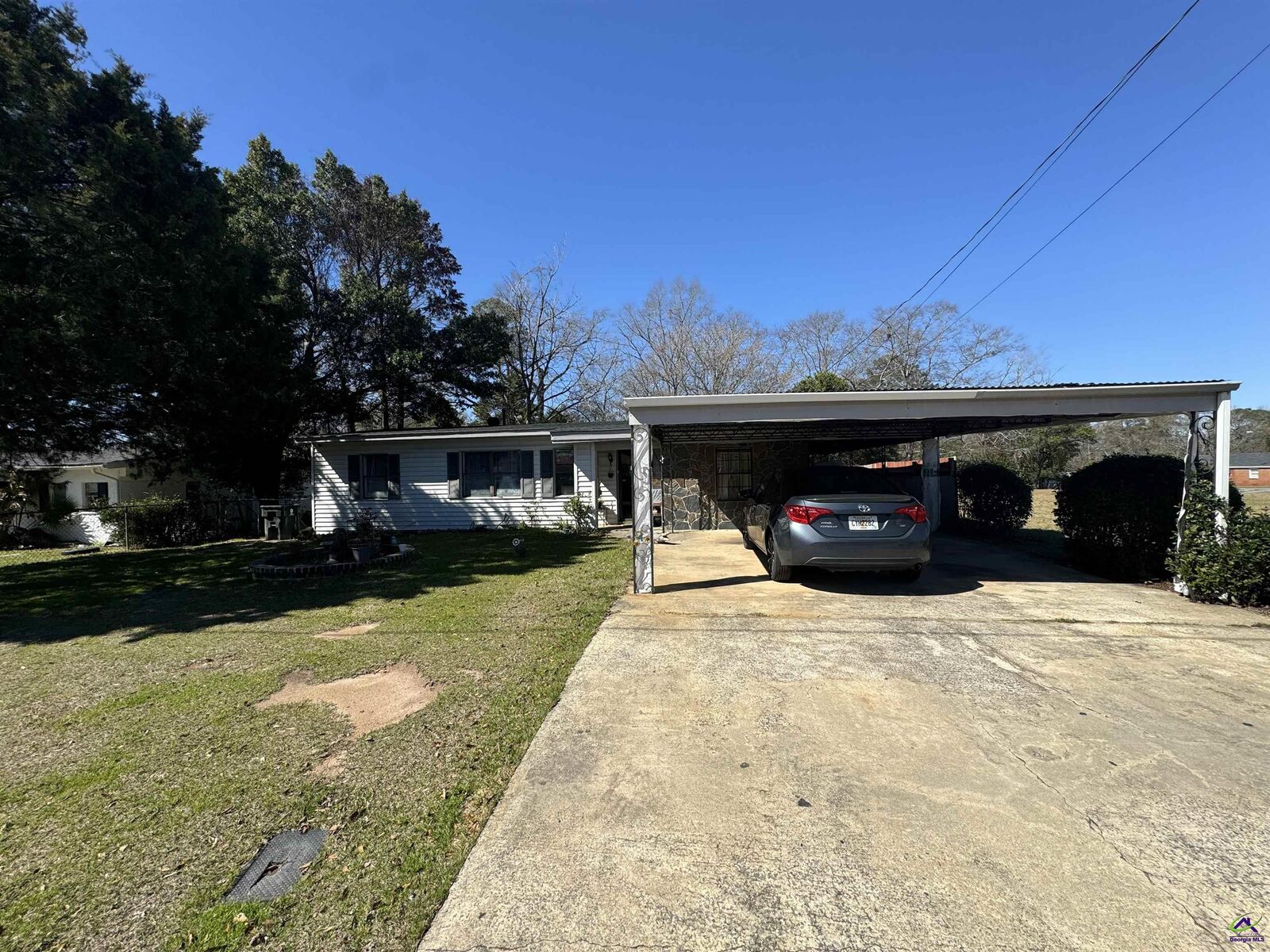 Property Photo:  109 Elmwood Street  GA 31093 