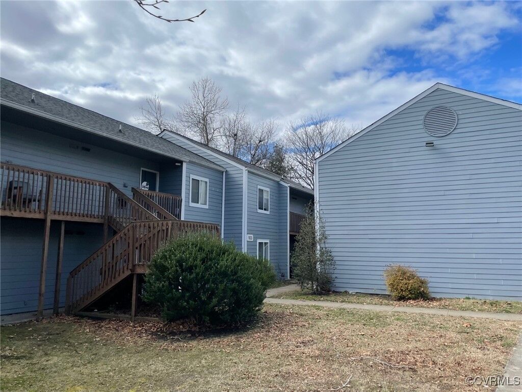 Property Photo: 103 Lake Powell Road E VA 23185