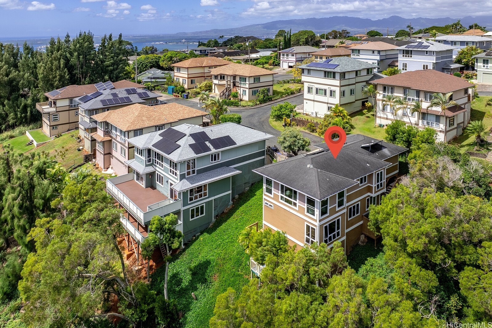 Property Photo: 99-1335 Aiea Heights Drive HI 96701