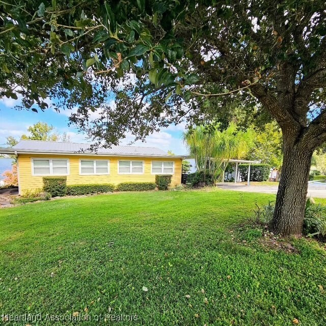 707 Lake Clay Drive S  Lake Placid FL 33852 photo