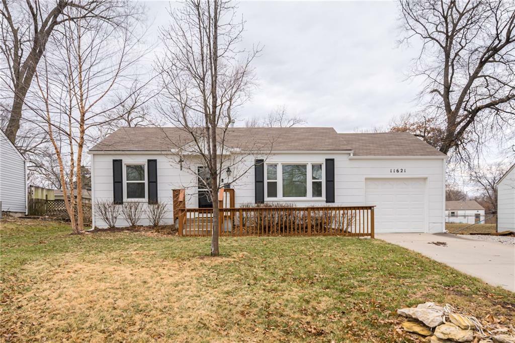 Property Photo:  11621 W 68th Street  KS 66203 