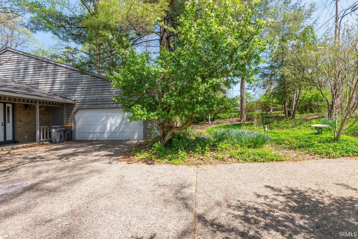 Property Photo: 2898 S Sare Road IN 47401