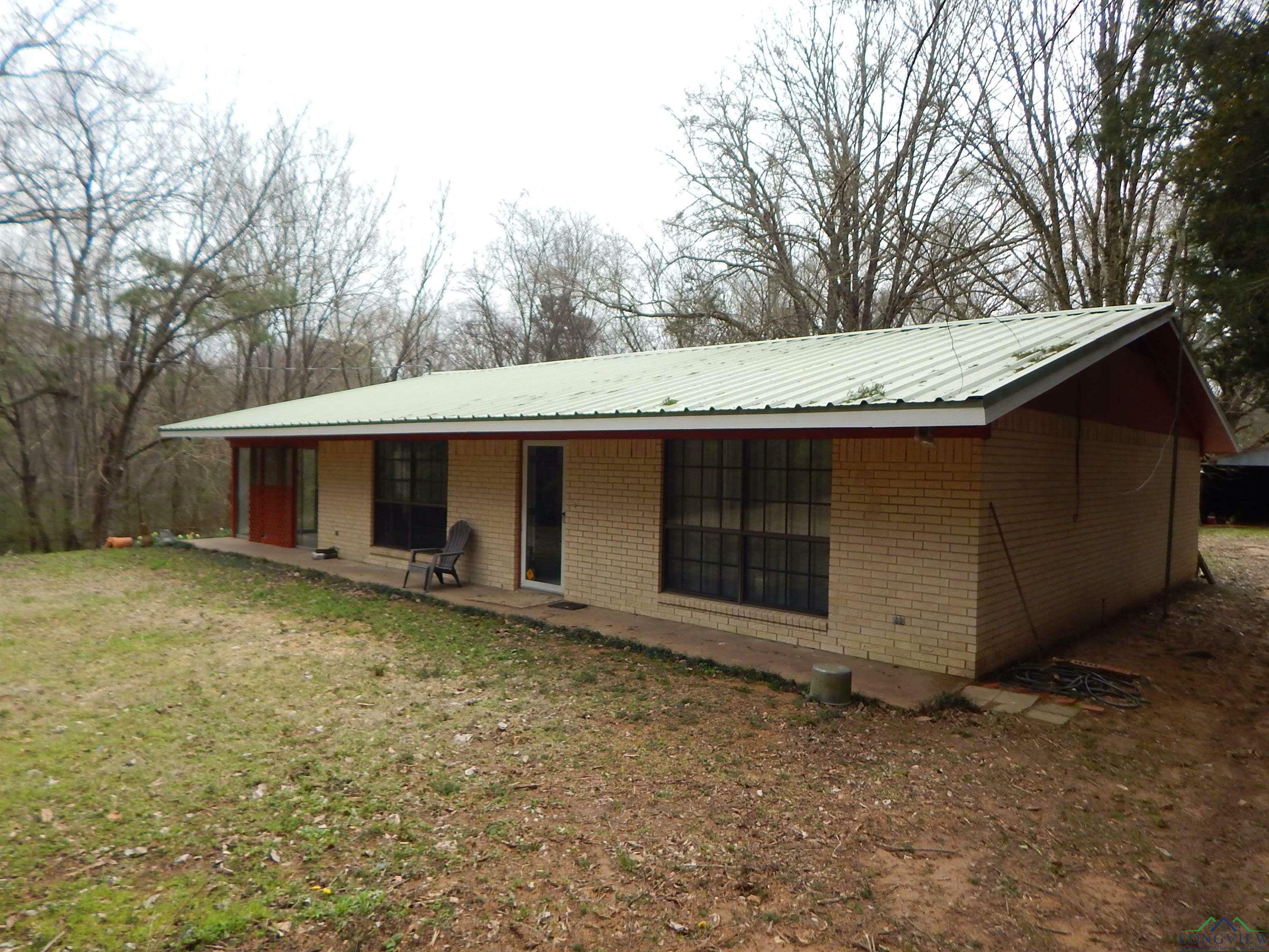 2231 W Stae Hwy 154  Gilmer TX 75644 photo