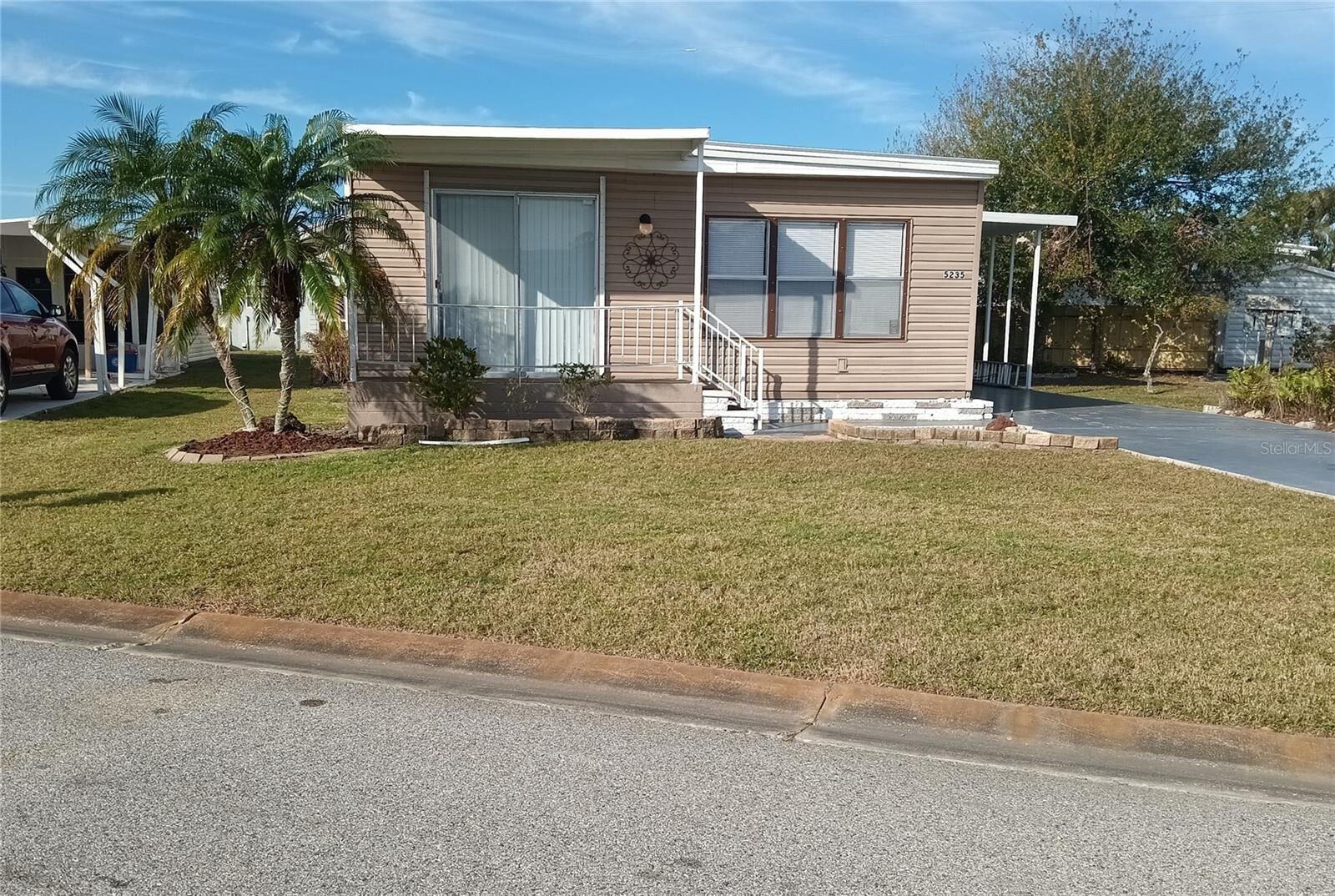 Property Photo: 5235 Cherry Hill Avenue FL 34234