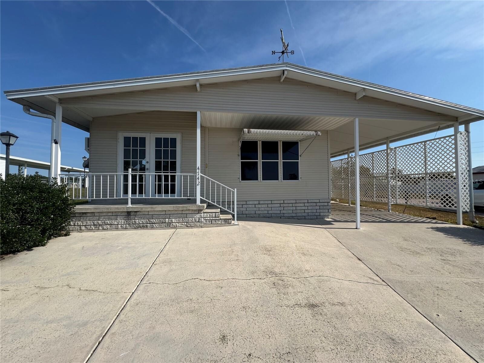 Property Photo:  4742 Stuey Drive Lot 305  FL 33541 