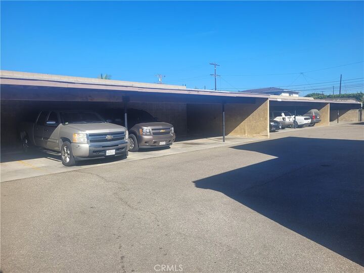 Property Photo: 1029 Magnolia Avenue CA 90247