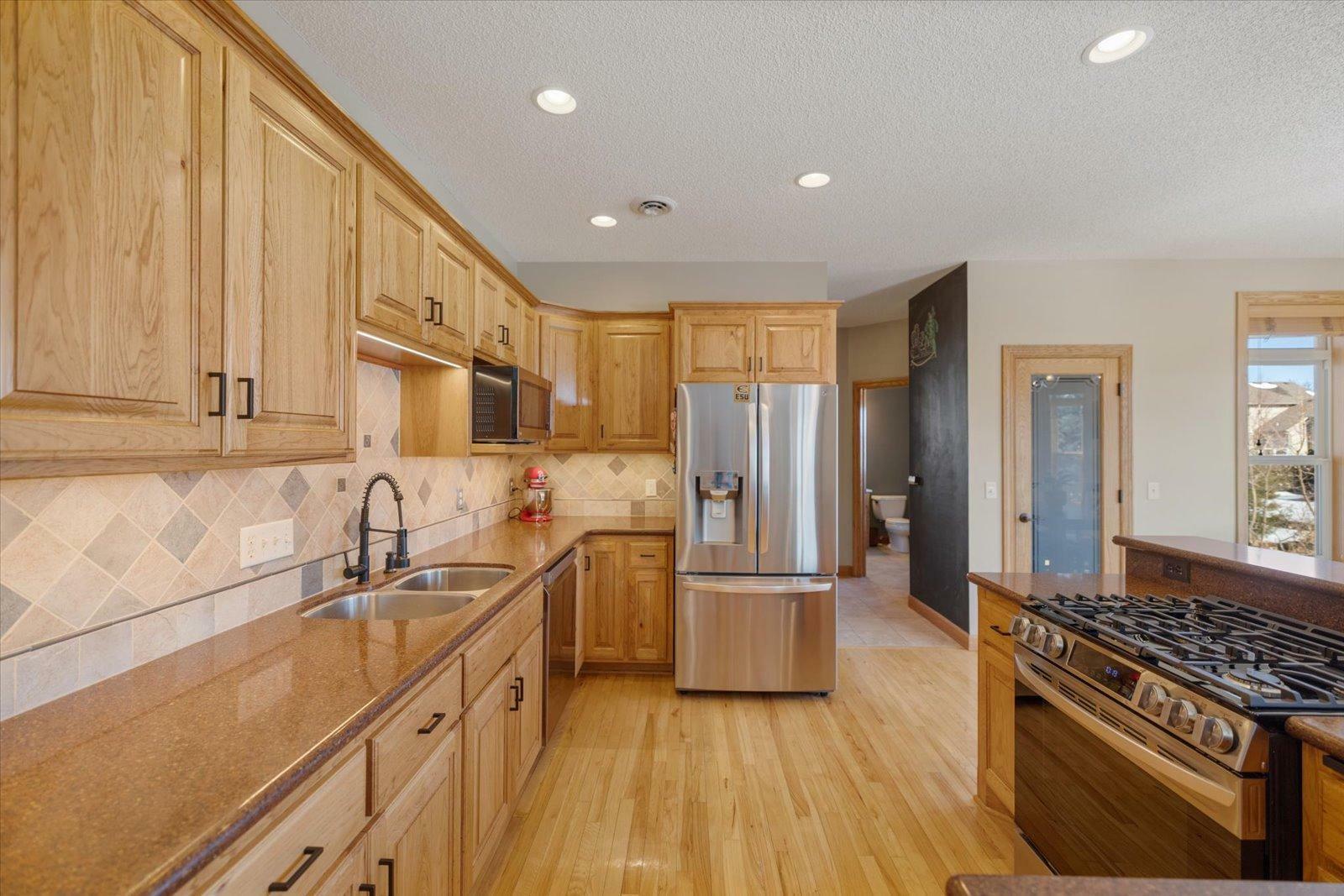 Property Photo:  10512 Toledo Drive N  MN 55443 