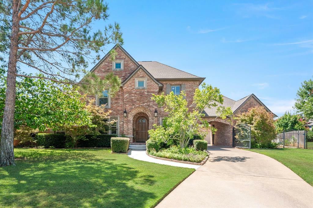 Property Photo:  6900 Whippoorwill Court  TX 76034 