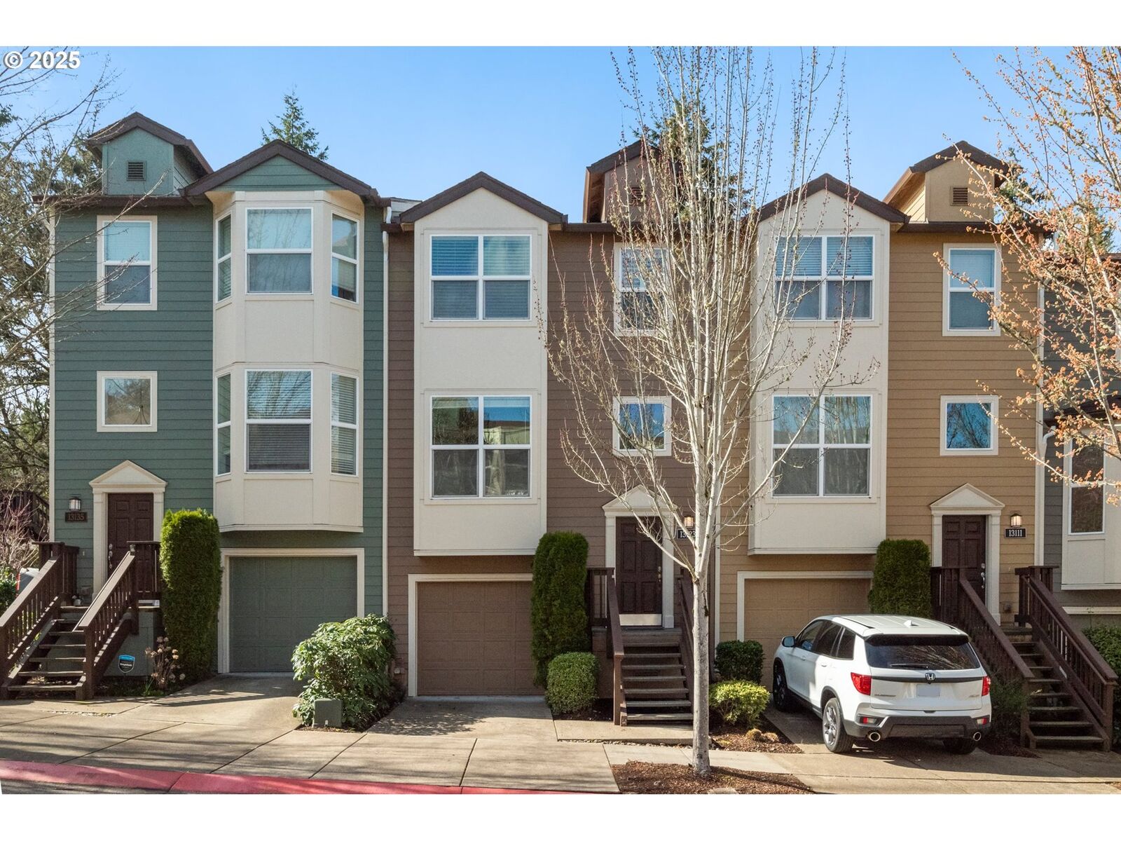 Property Photo: 13123 SW Raptor Pl OR 97223