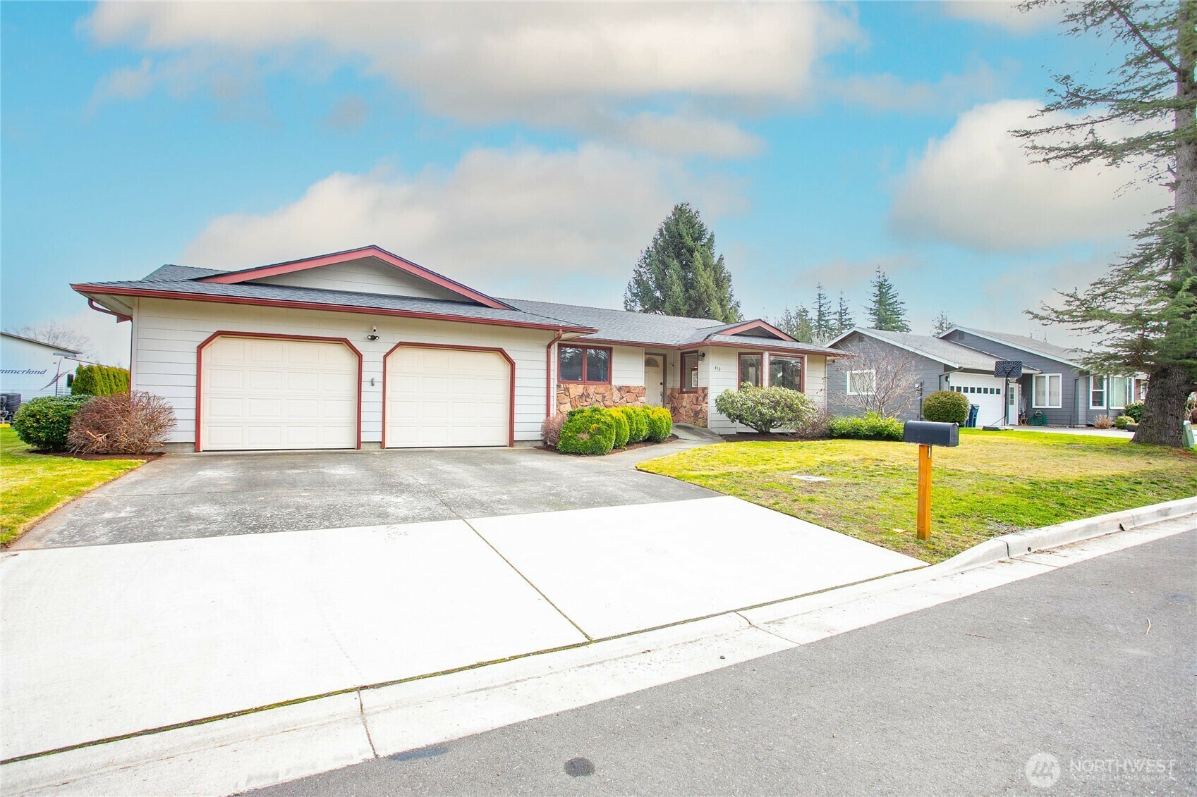 410  17th Street  Lynden WA 98264 photo