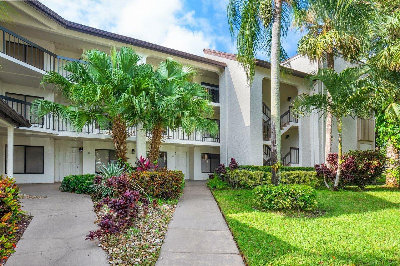 Property Photo:  10173 Mangrove 305 Drive 305  FL 33437 