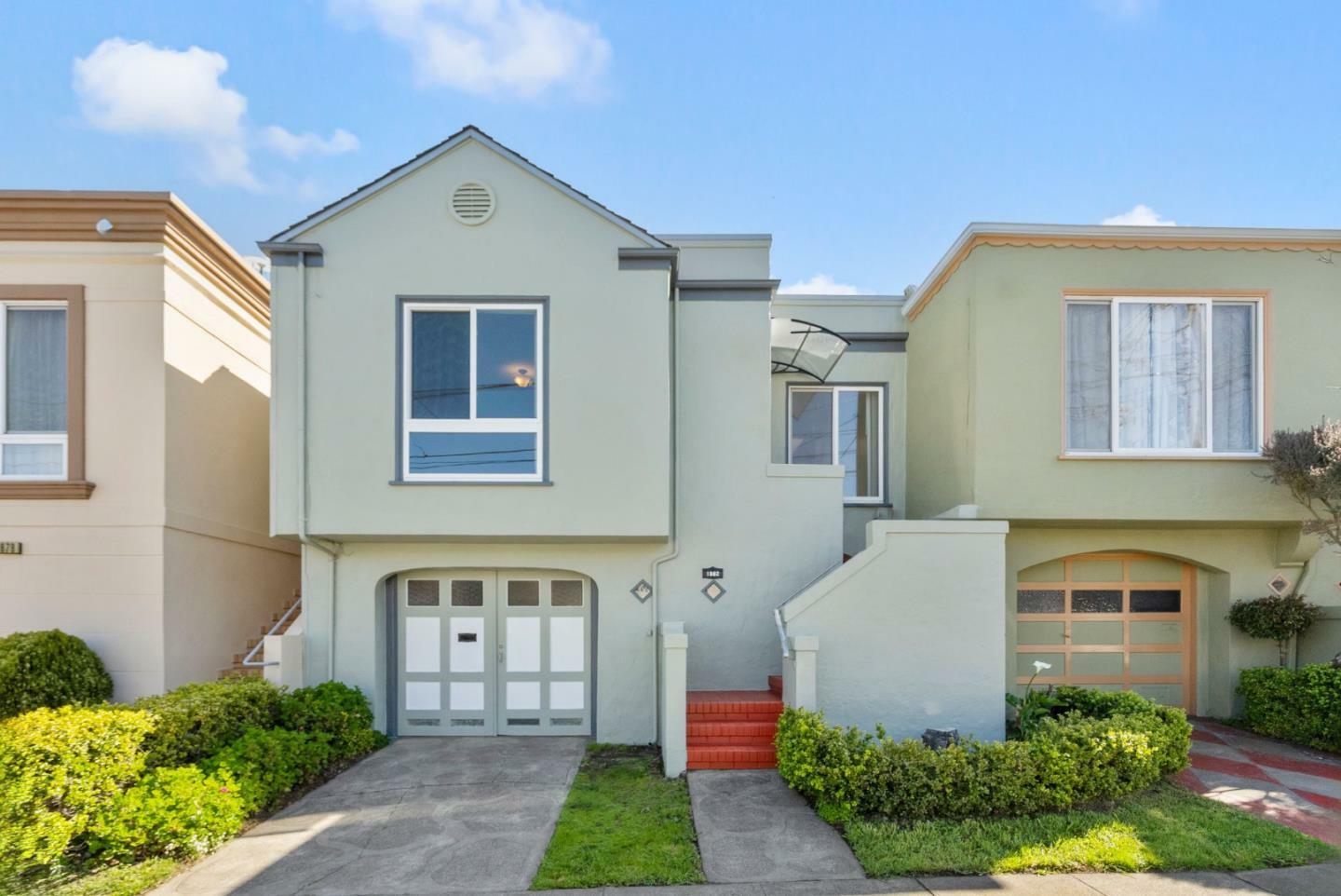 1882 26th Avenue  San Francisco CA 94122 photo