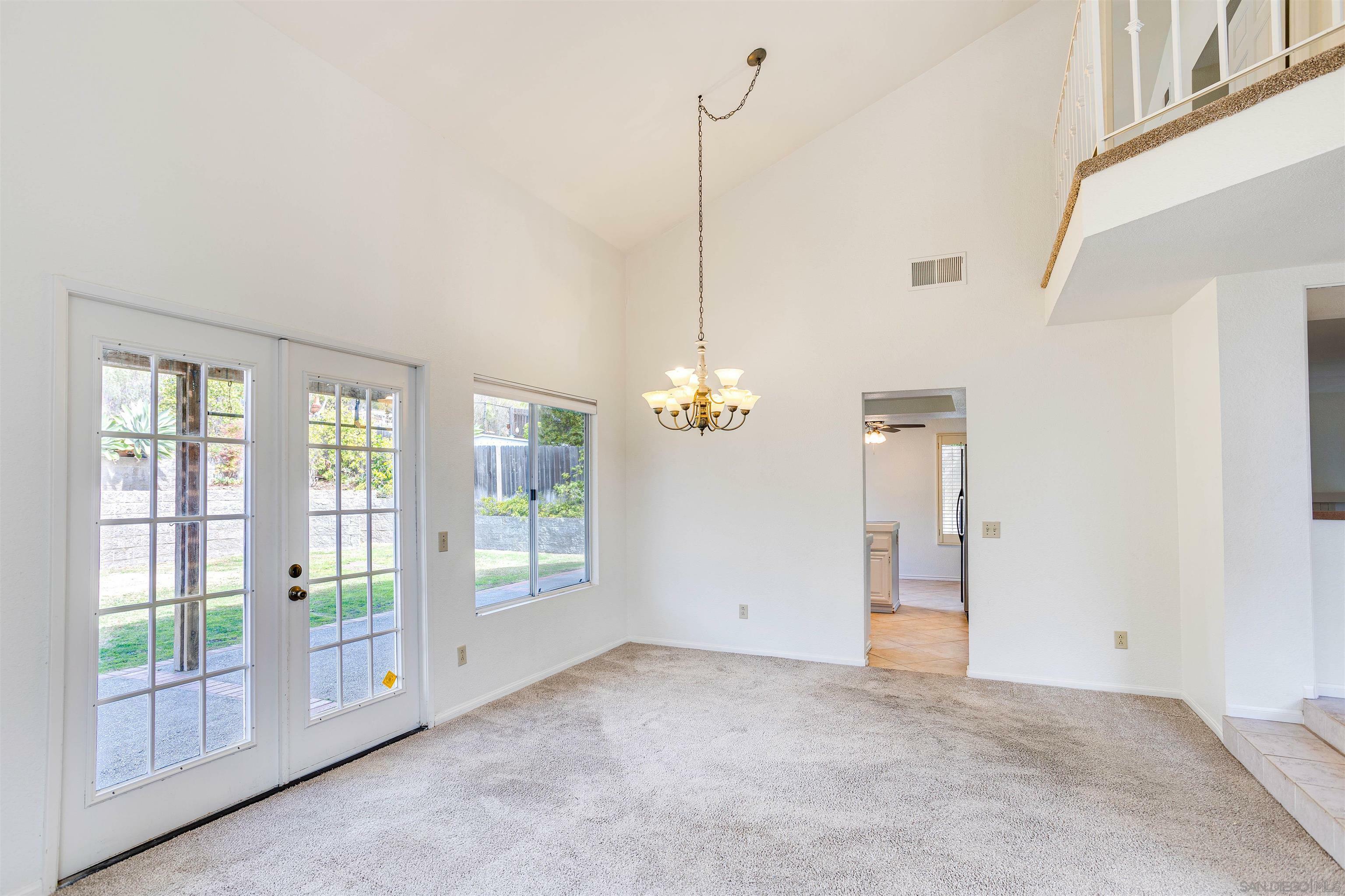 Property Photo: 10118 Freeport Ct CA 92129