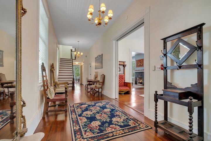 Property Photo: 410 N Calhoun Street FL 32301
