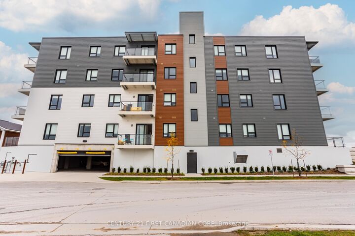 Property Photo:  228 McConnell Street 108  ON N0M 1S3 