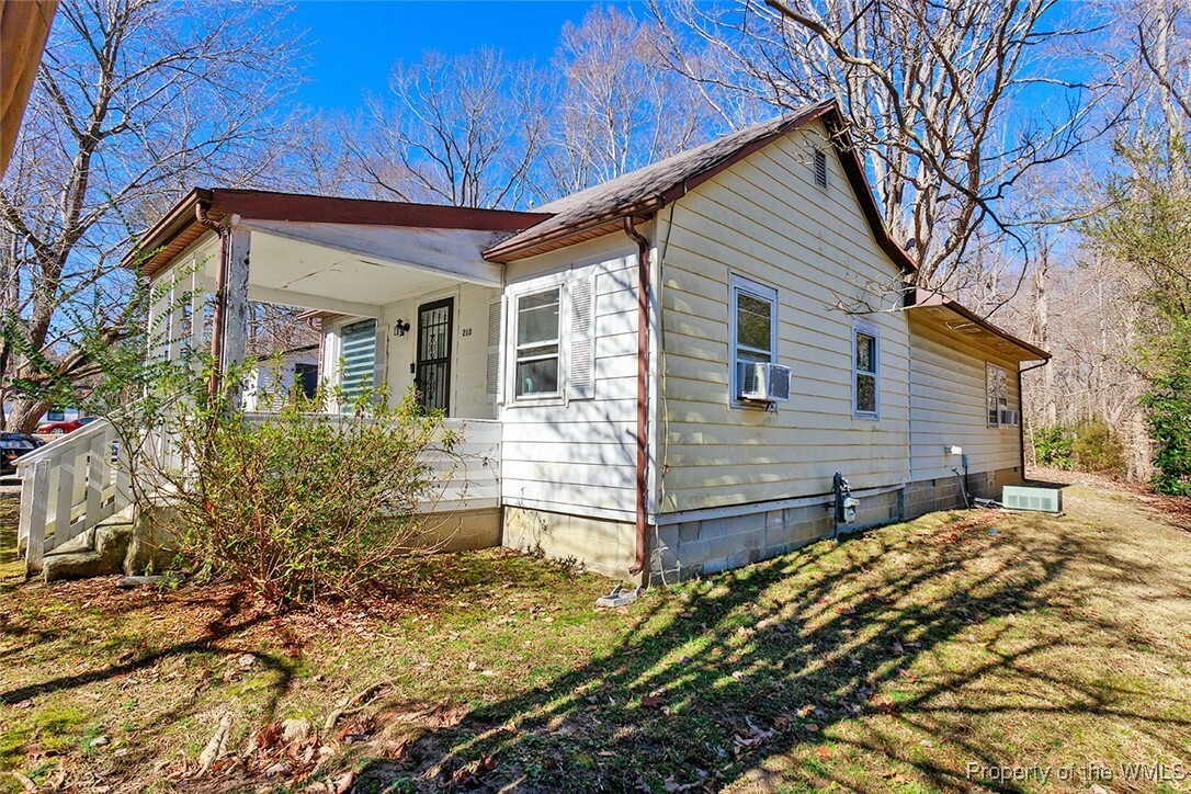 Property Photo:  218 Alesa Drive  VA 23188 