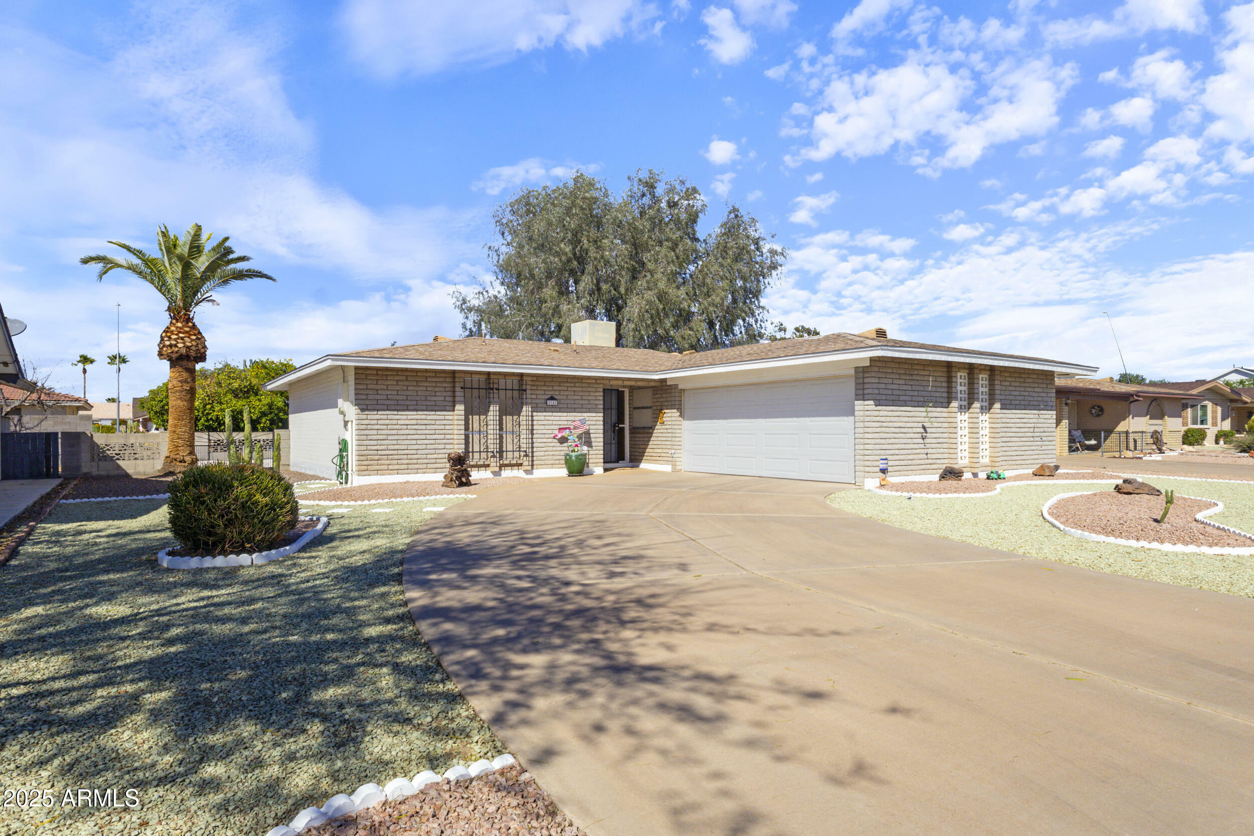 Property Photo: 5142 E Edgewood Circle AZ 85206