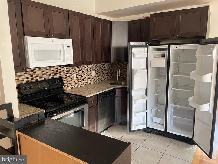 Property Photo: 408 N Wiota Street PA 19104
