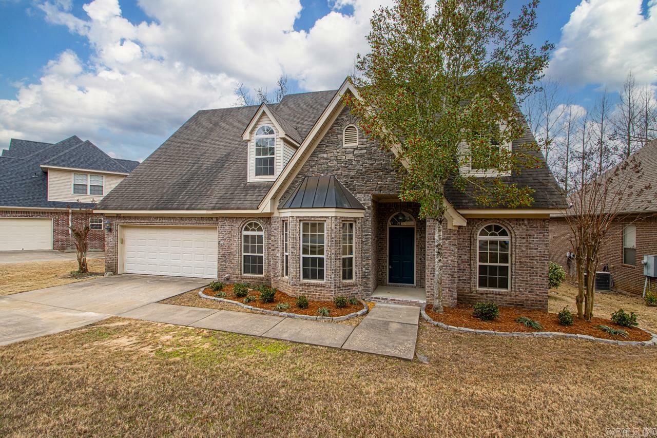 Property Photo: 2821 Mossy Creek Drive AR 72211