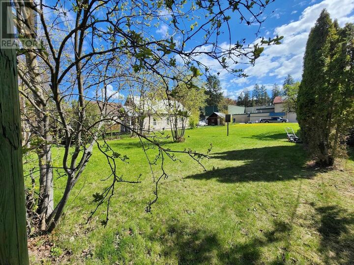 Property Photo:  2171 Shuswap Avenue  BC V0E 2G0 