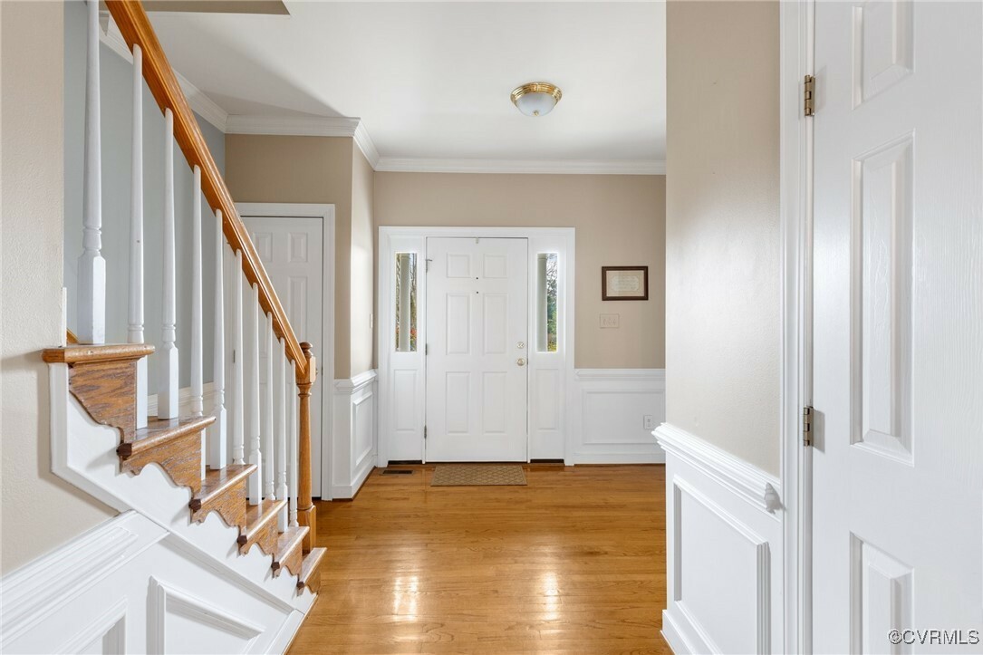 Property Photo:  8002 Lake Haven Drive  VA 23111 