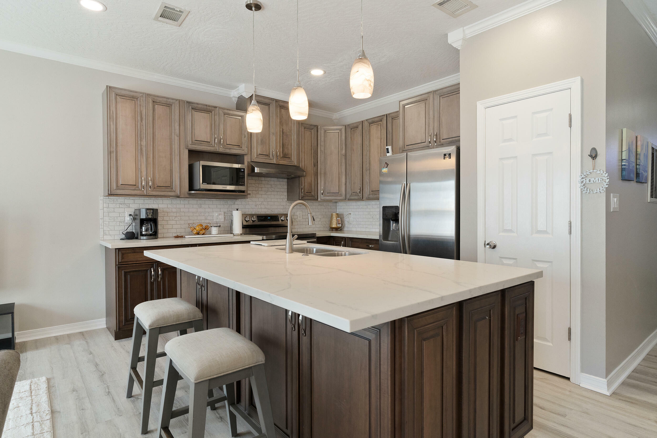 Property Photo: 2384 Placid Drive FL 32547