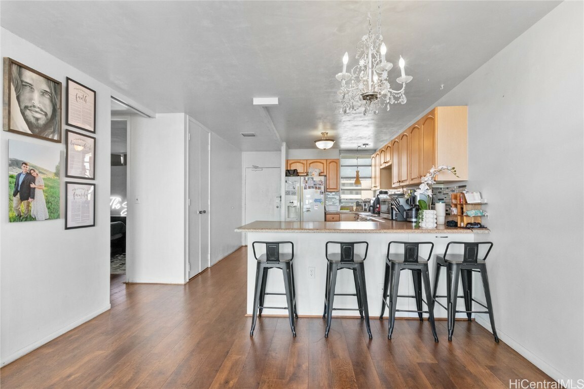 Property Photo: 1015 Ala Napunani Street 802 HI 96818