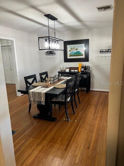 Property Photo: 700 N Carpenter Avenue FL 32763