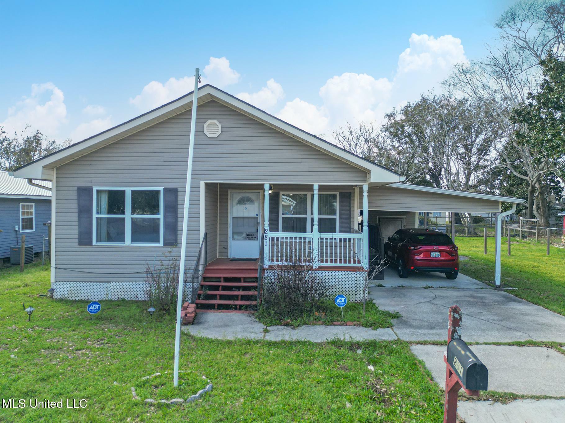 Property Photo:  281 Dorries Street  MS 39530 