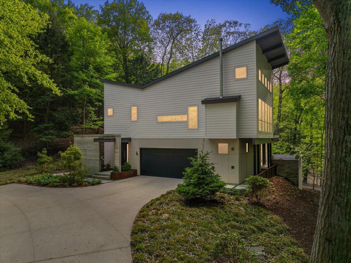 Property Photo: 371 Dunegrass Circle Drive MI 49453