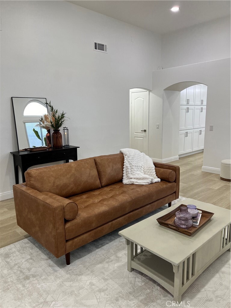Property Photo: 27010 Hemingway Court CA 92584