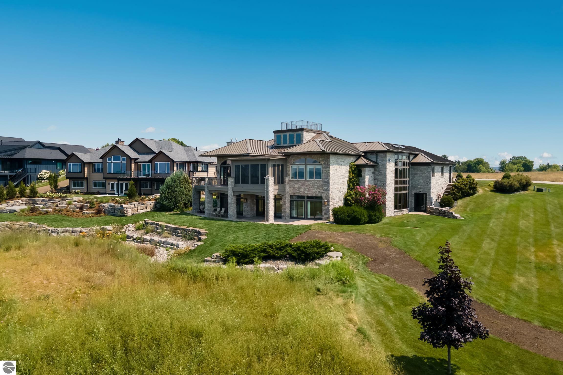 Property Photo:  4173 Dornoch Court  MI 49690-8635 